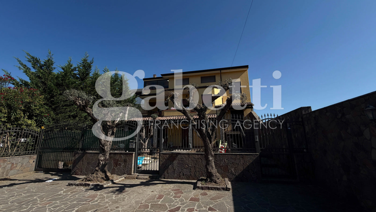 Villa - Image 27