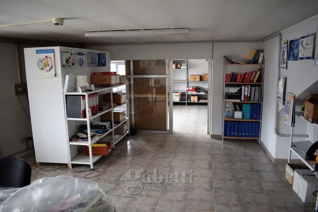 Magazzino - Image 12