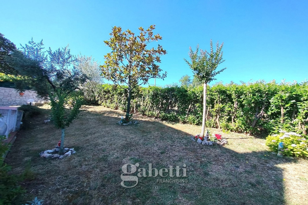 Villa - Image 32