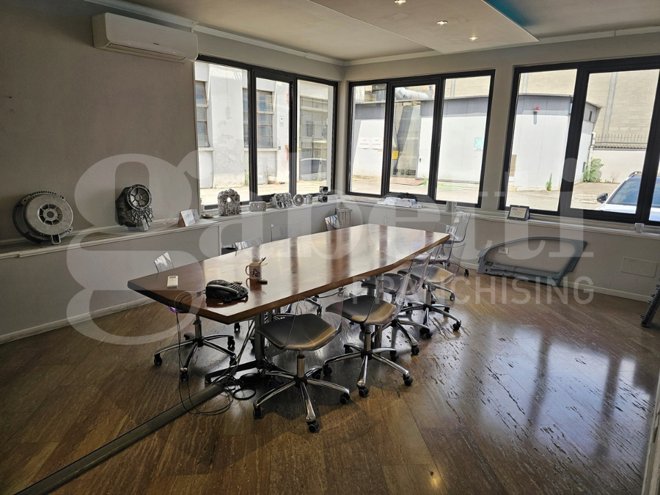 Capannone - Image 13