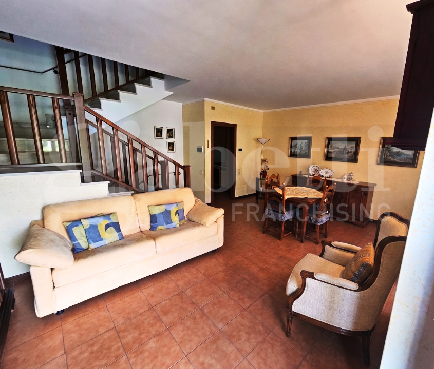 Villa - Image 5