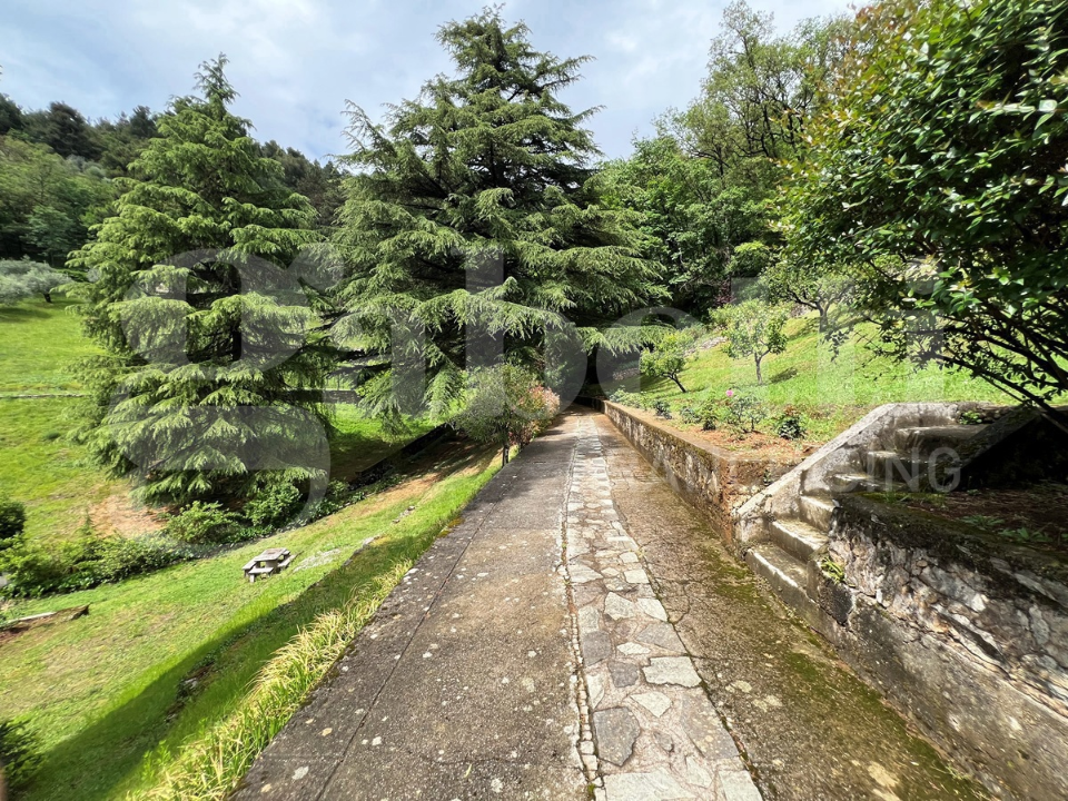 Villa - Image 12