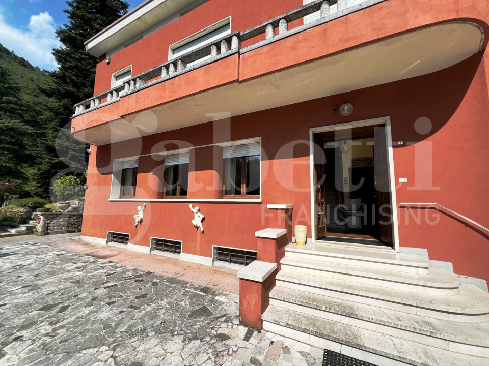 Villa - Image 6