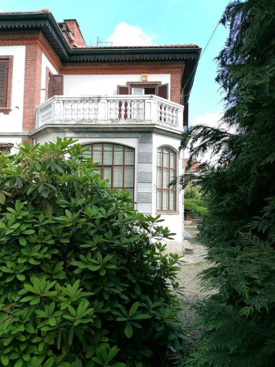 Villa - Image 5