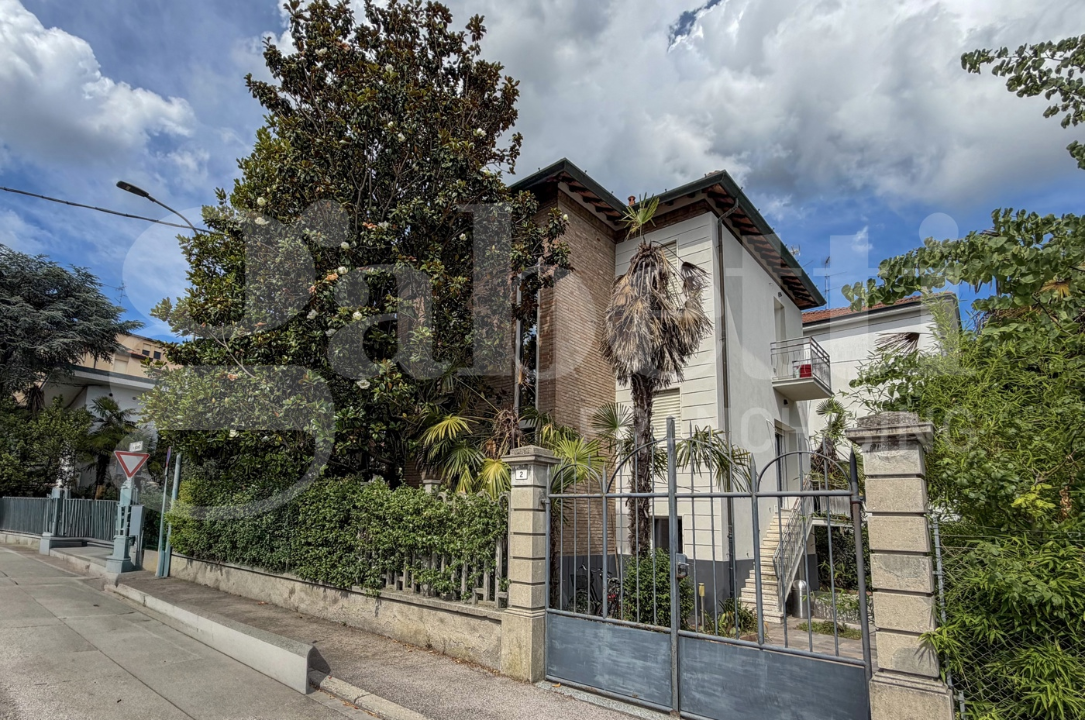 Villa - Image 37