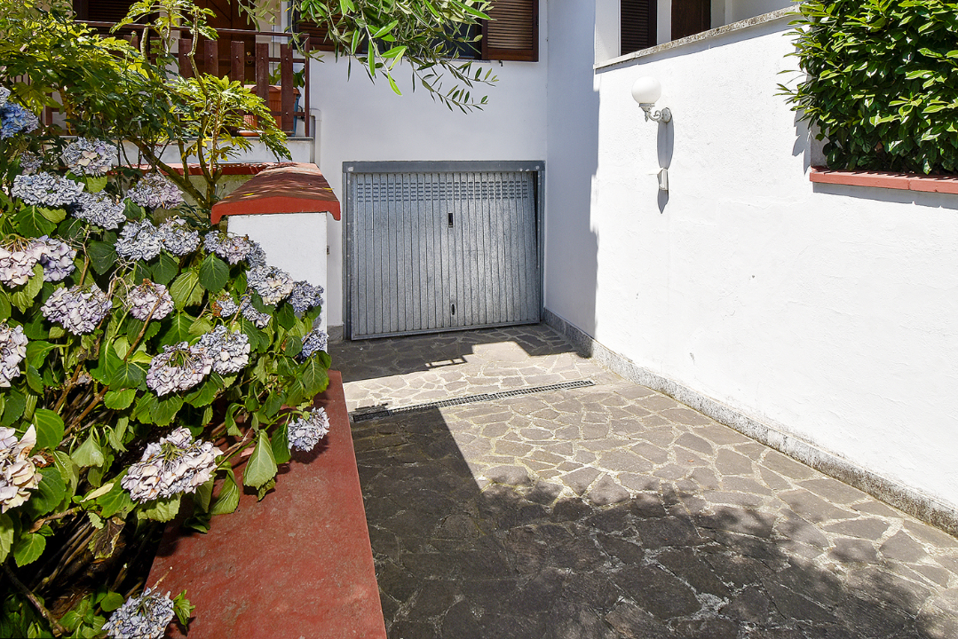 Villa - Image 7