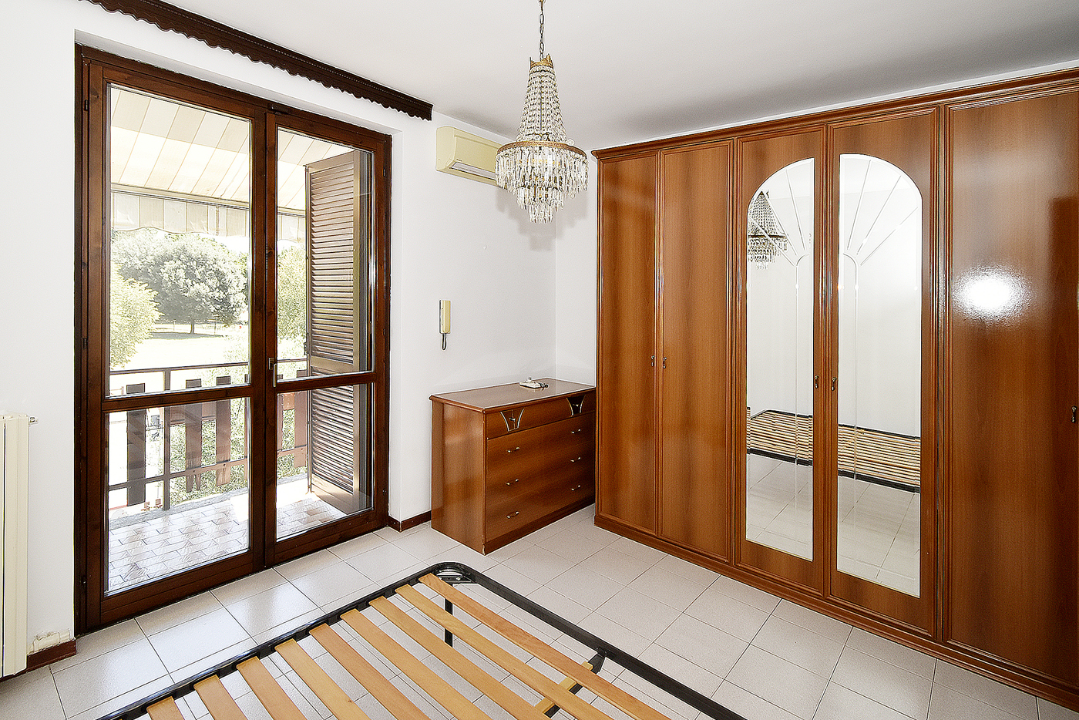 Villa - Image 32