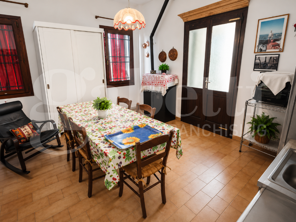 Villa - Image 7
