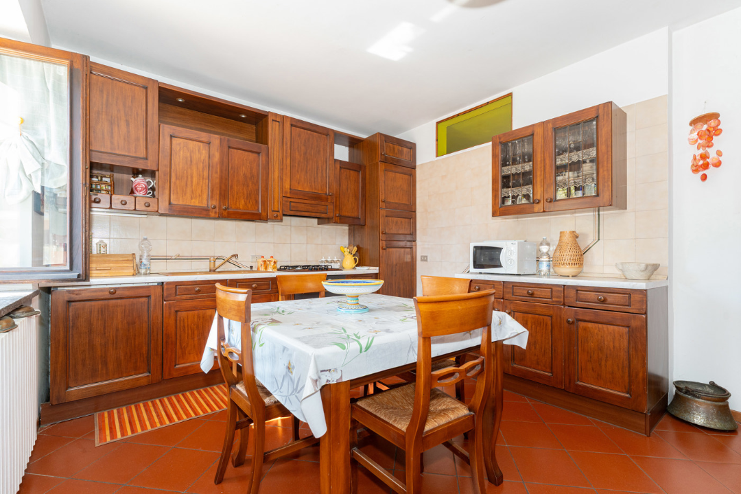 Villa - Image 5
