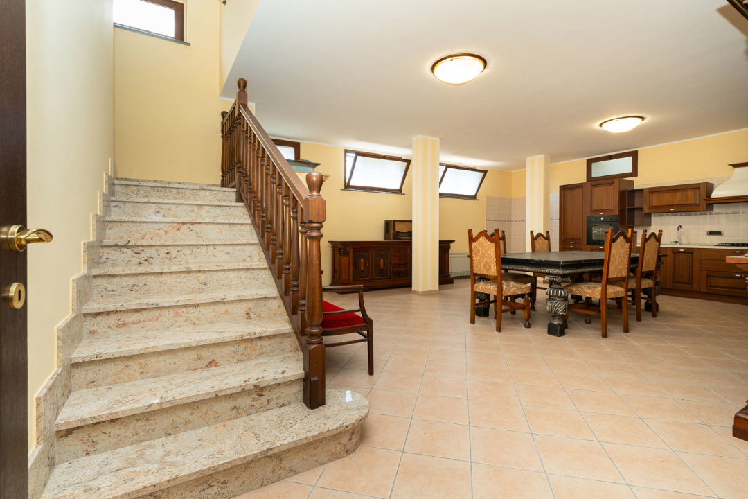 Villa - Image 37