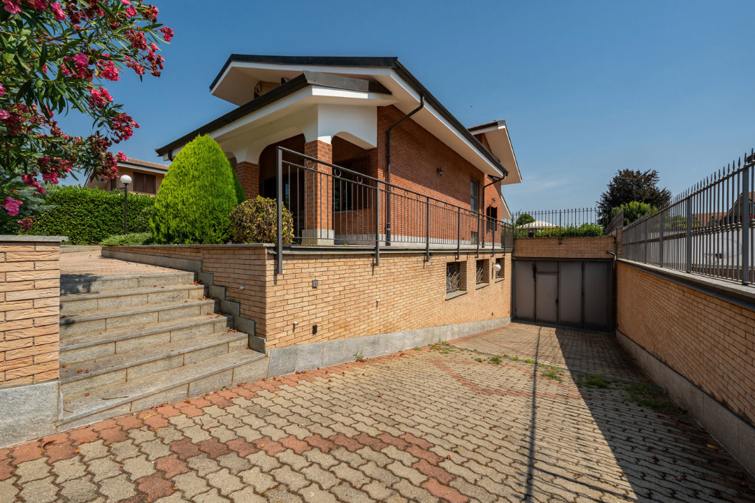 Villa - Image 50