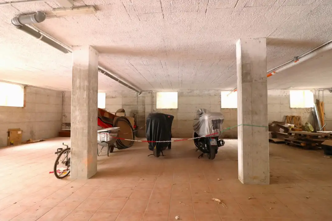 Posto Auto - Image 1