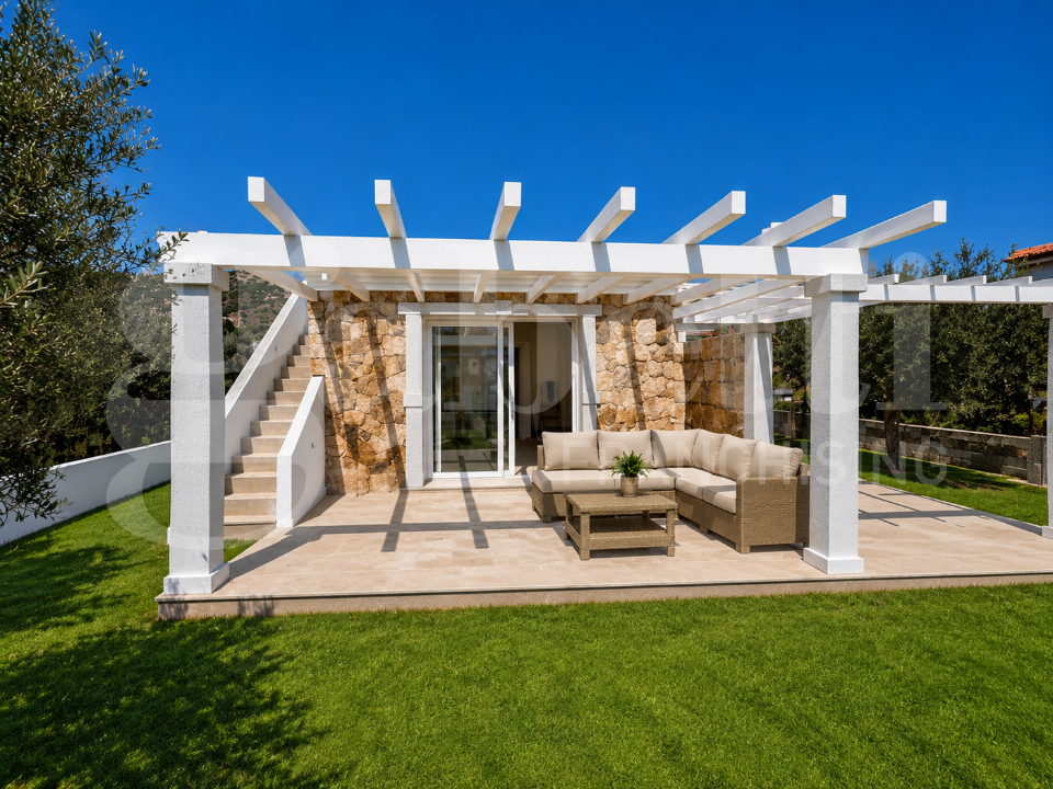 Villa - Image 2