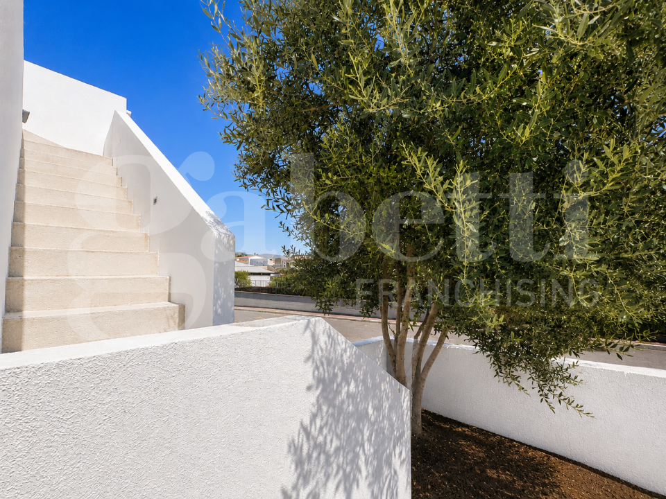 Villa - Image 19