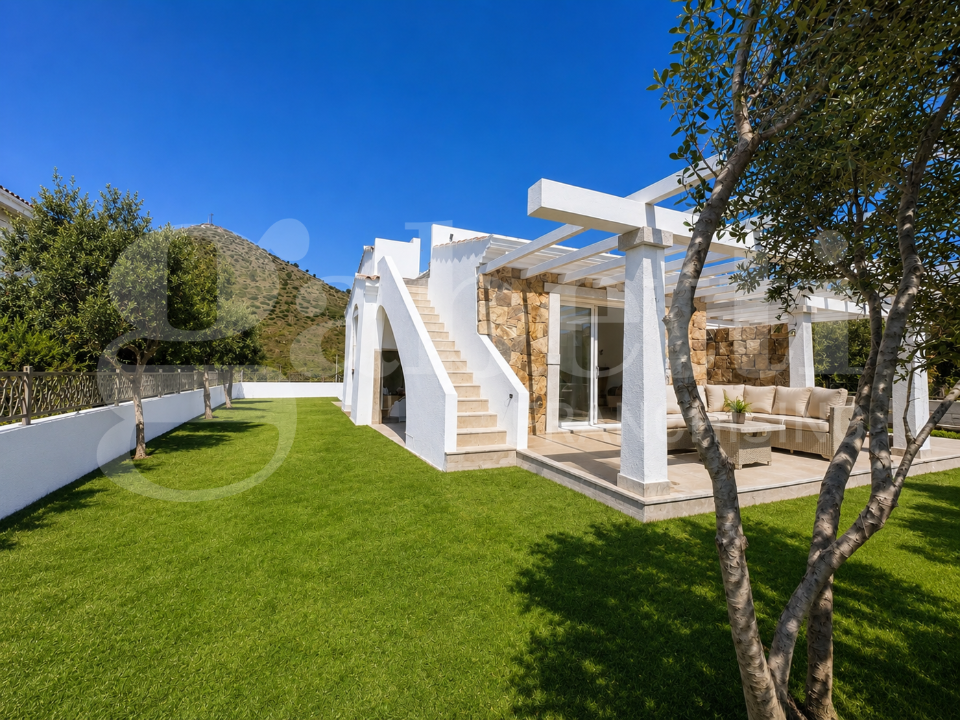 Villa - Image 1