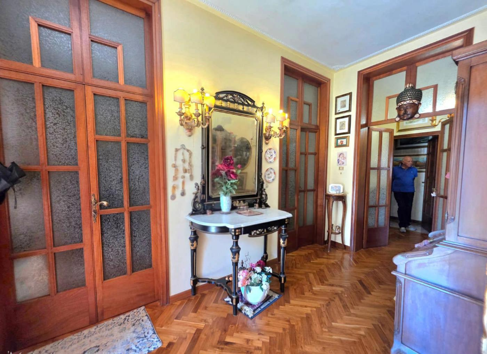 Villa - Image 37