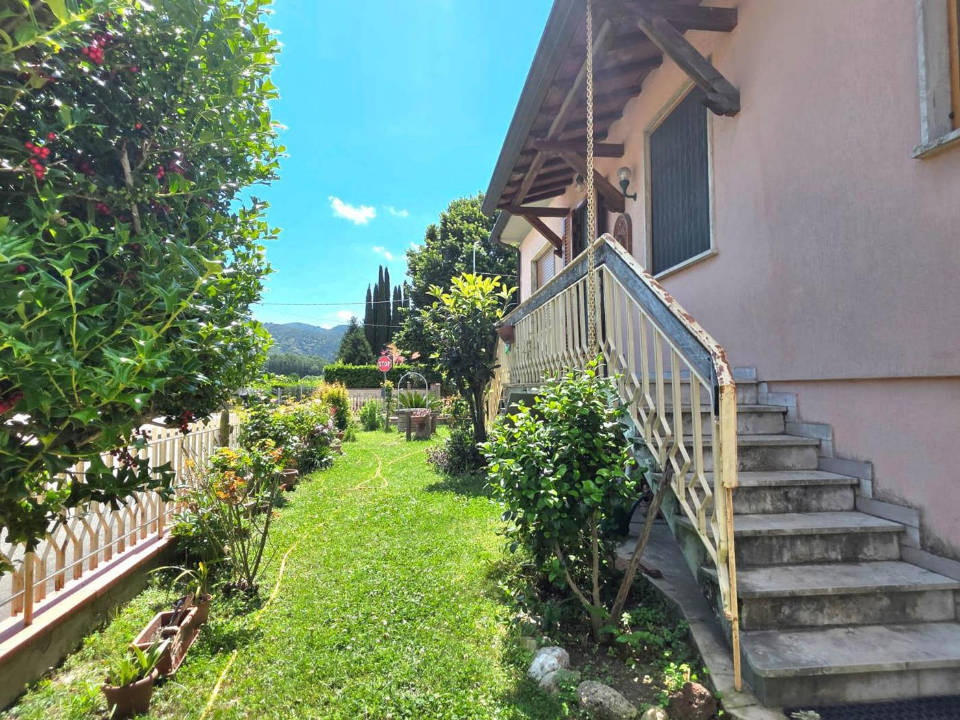 Villa - Image 11