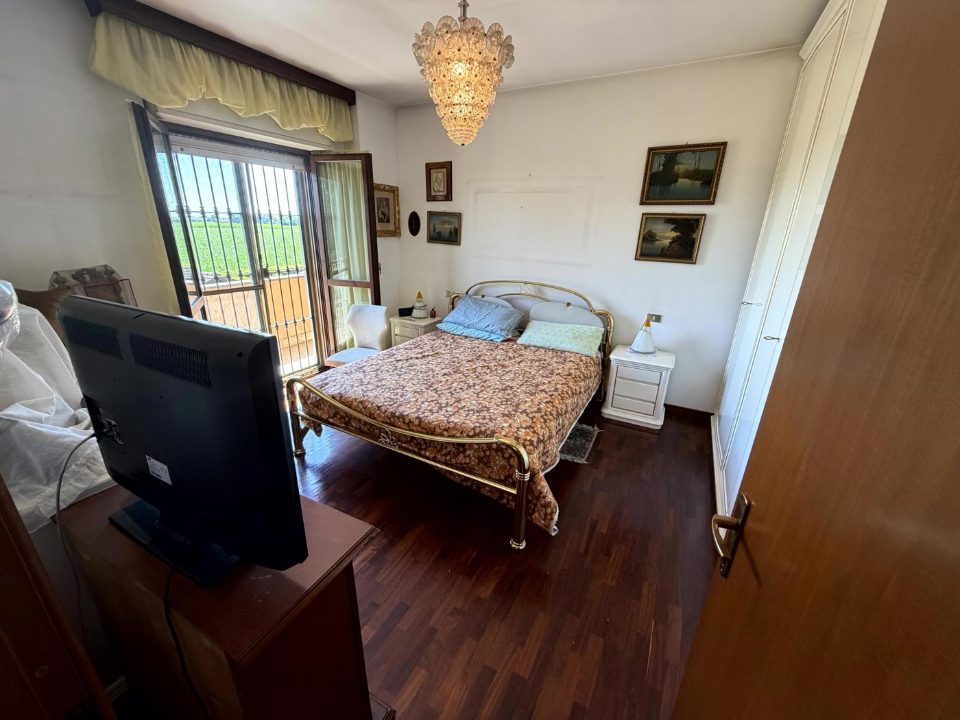 Villa - Image 6