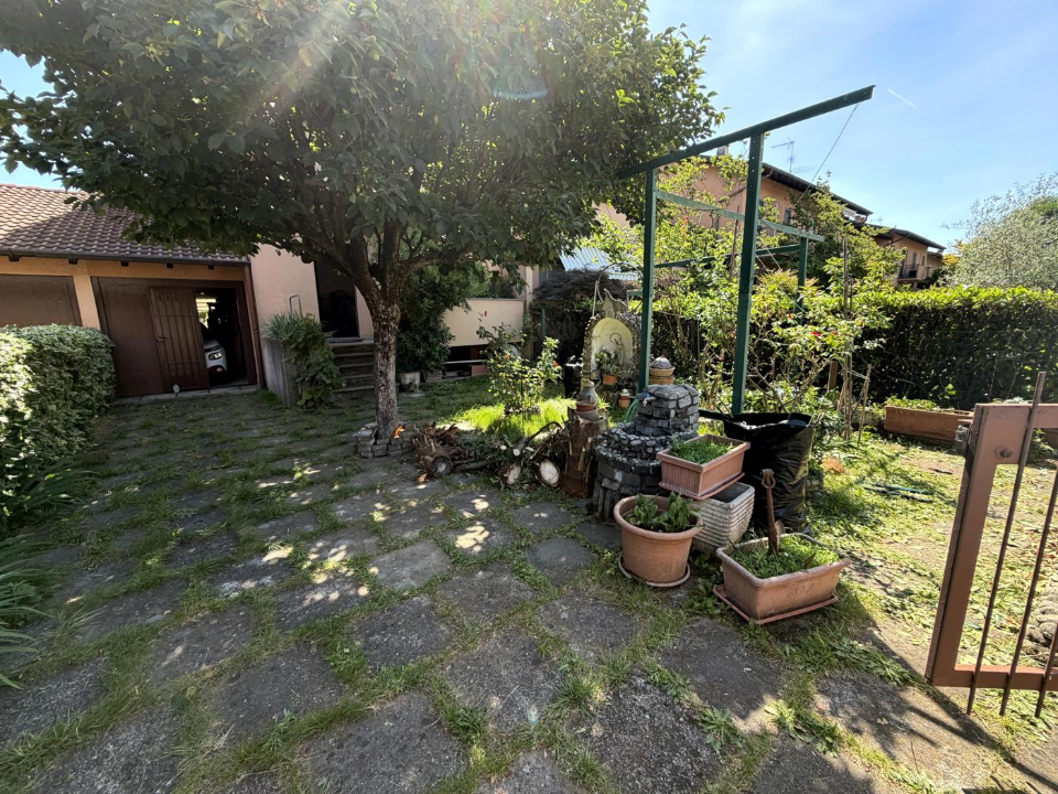 Villa - Image 3