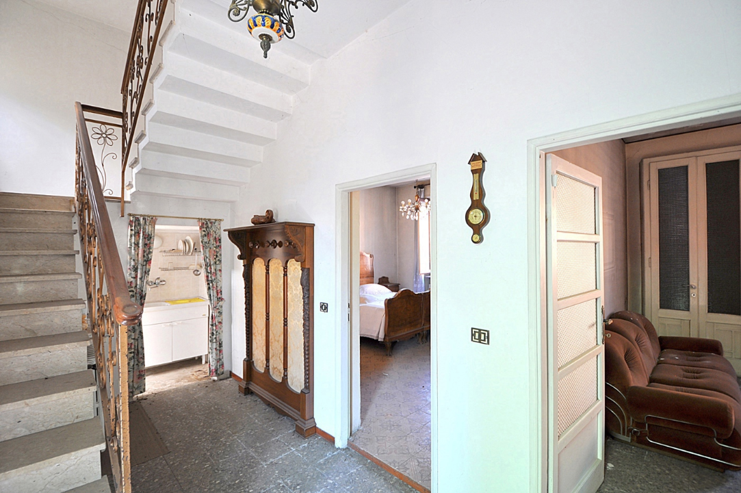 Villa - Image 11
