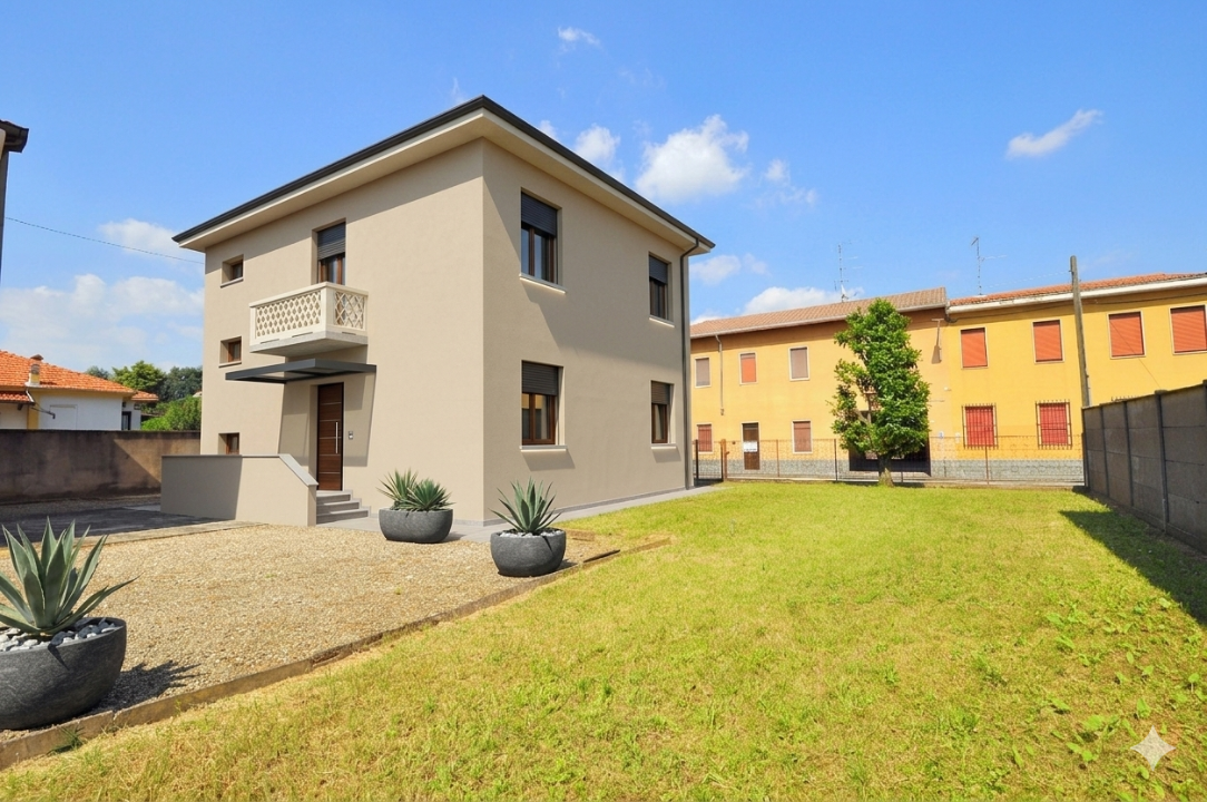 Villa - Image 3