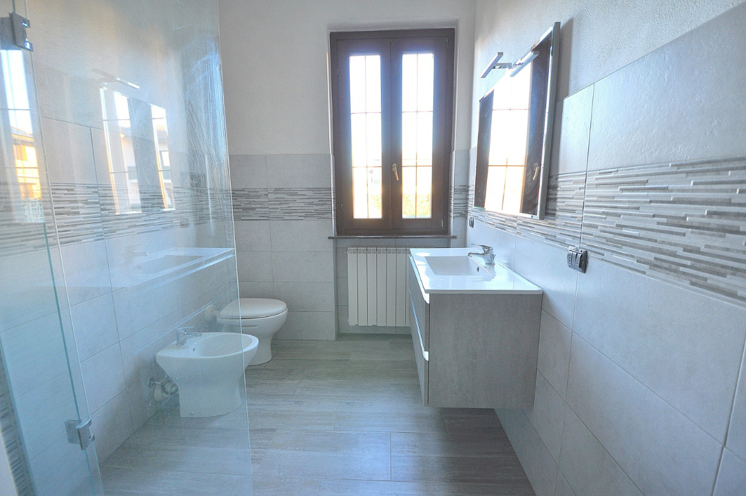 Villa - Image 31