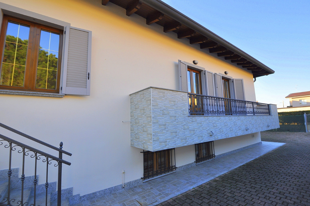 Villa - Image 12