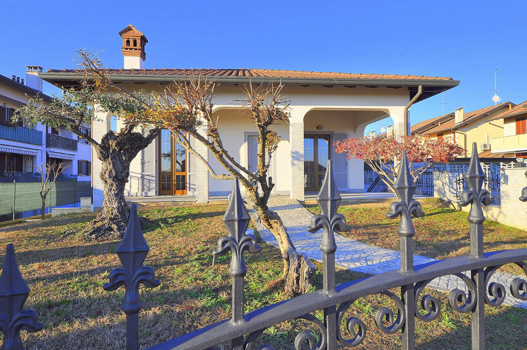 Villa - Image 7