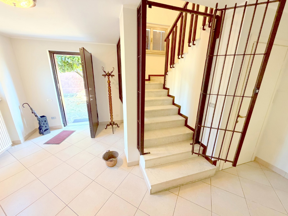 Villa - Image 5