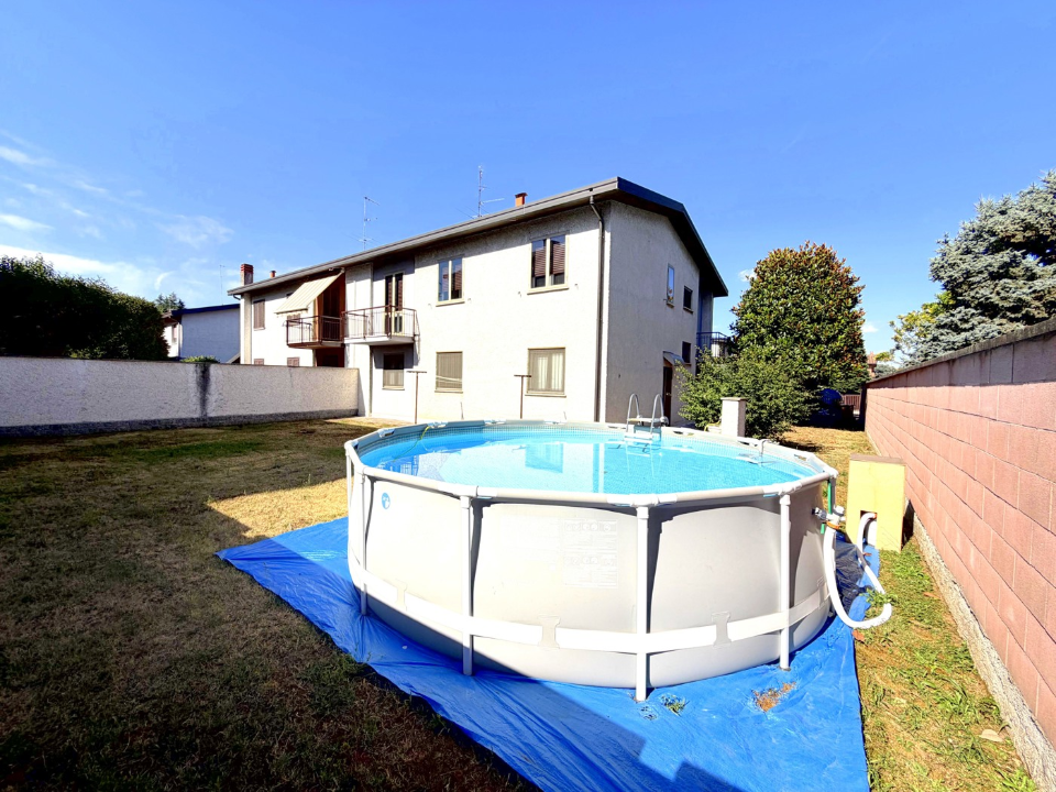 Villa - Image 4