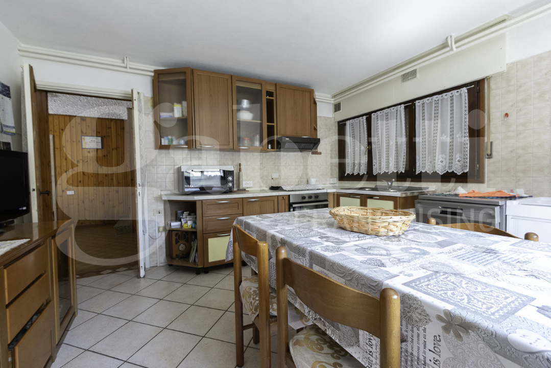 Villa - Image 7