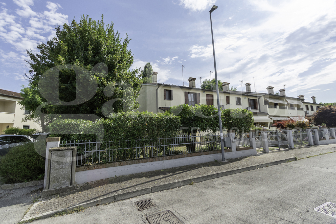 Villa - Image 25