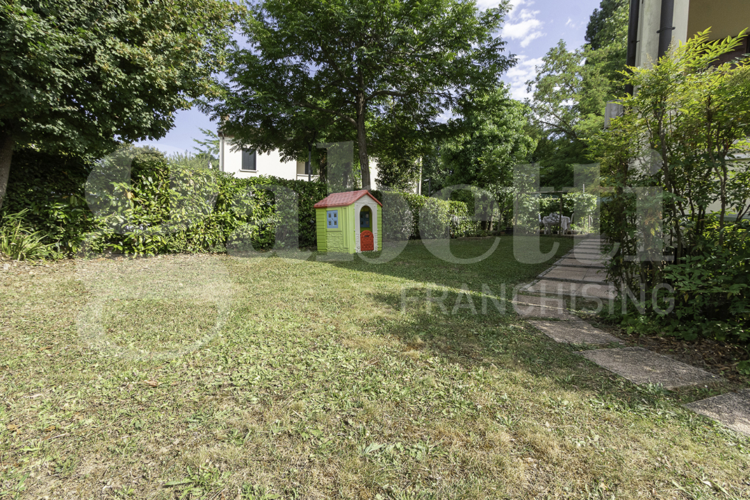 Villa - Image 20