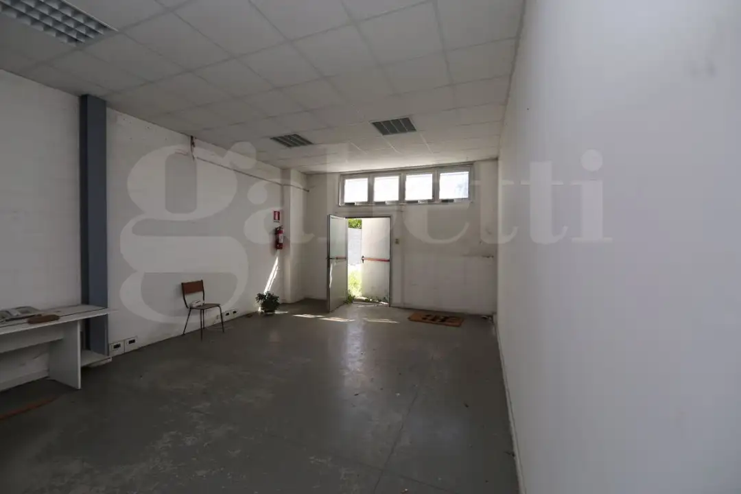 Capannone - Image 17