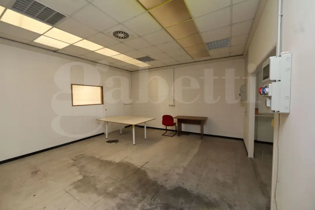 Capannone - Image 15