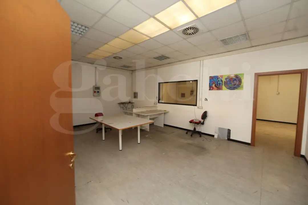 Capannone - Image 12