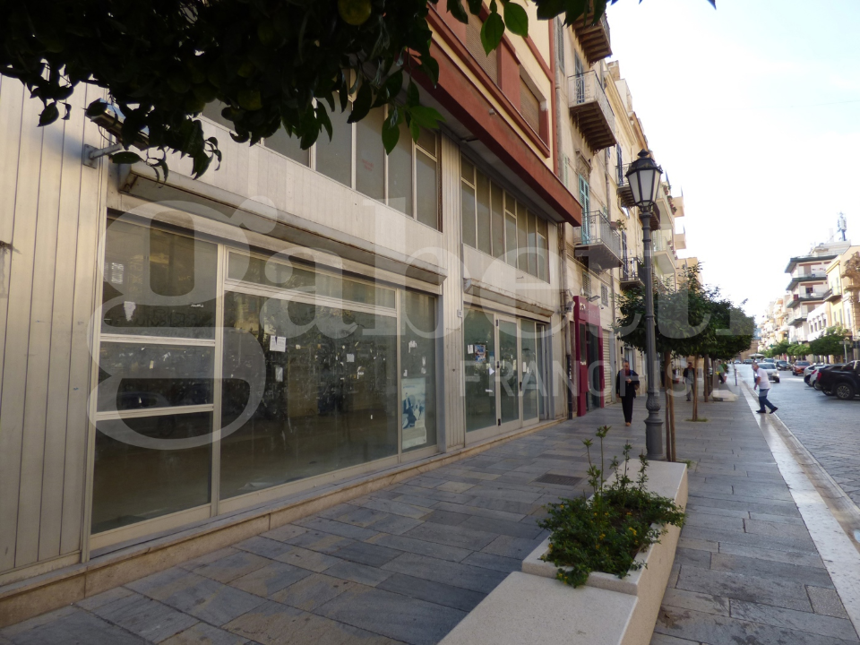 Edificio Direzionale - Image 22