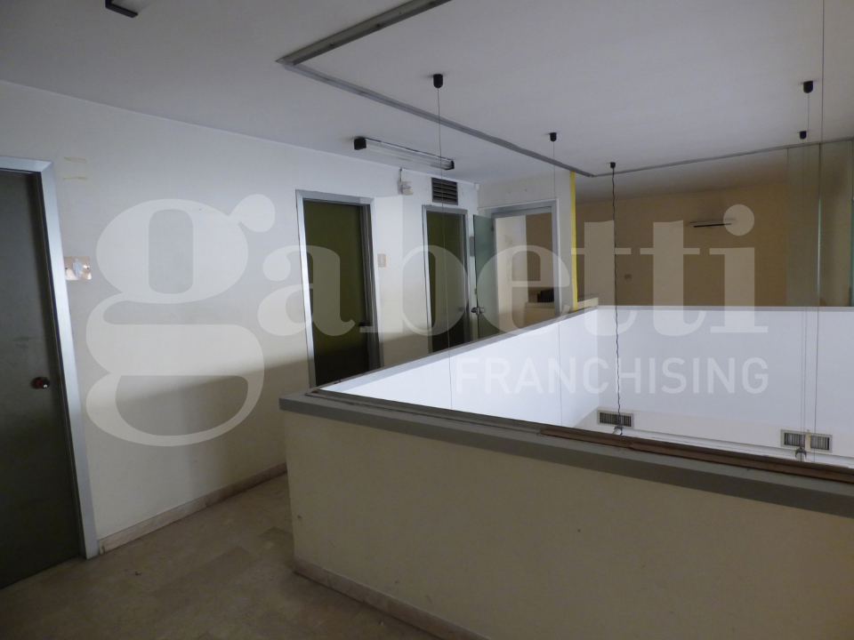 Edificio Direzionale - Image 12