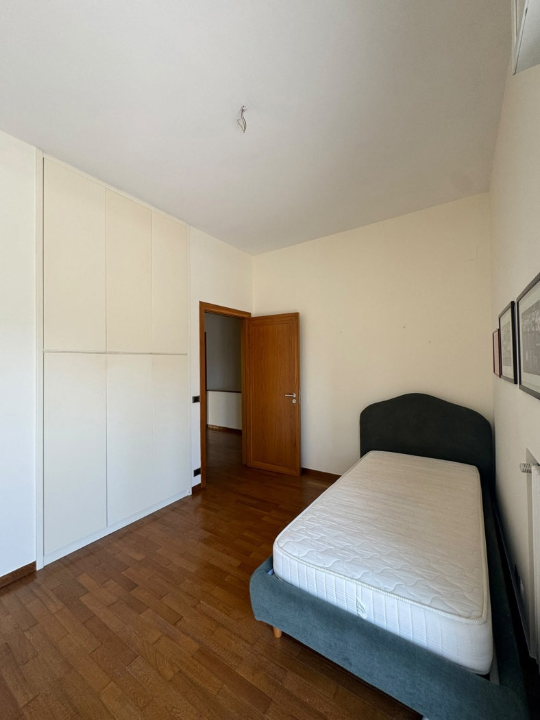 Villa - Image 32