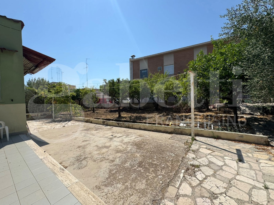 Villa - Image 6