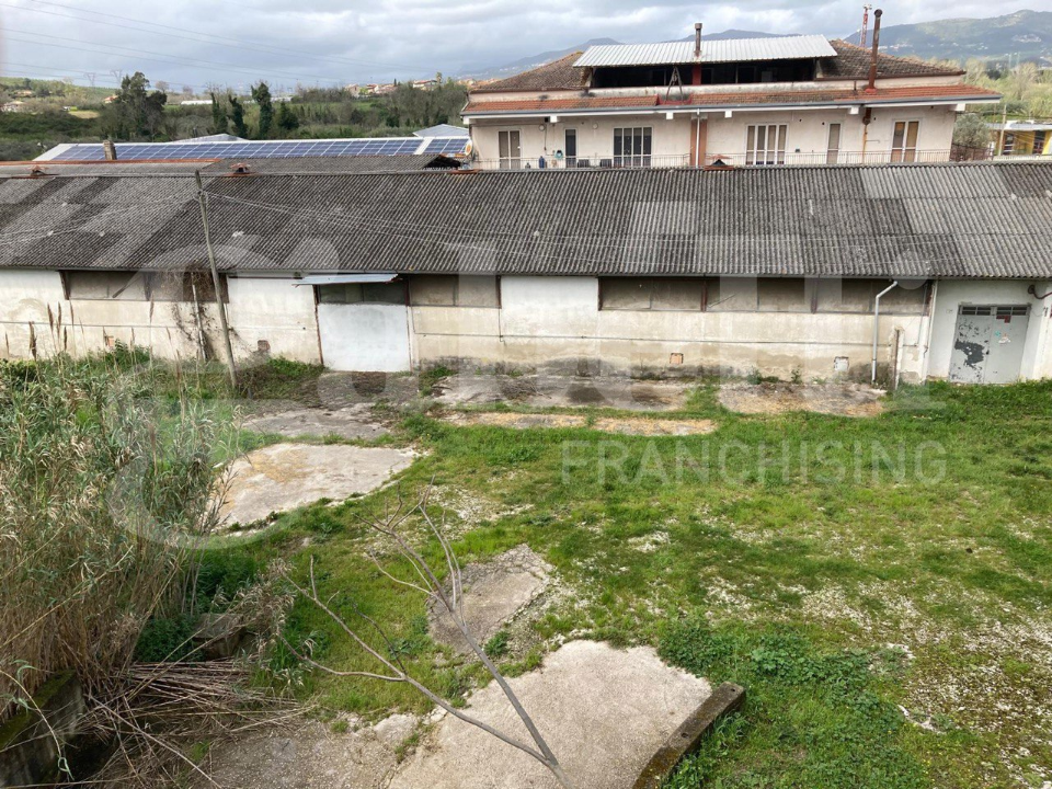 Capannone - Image 39