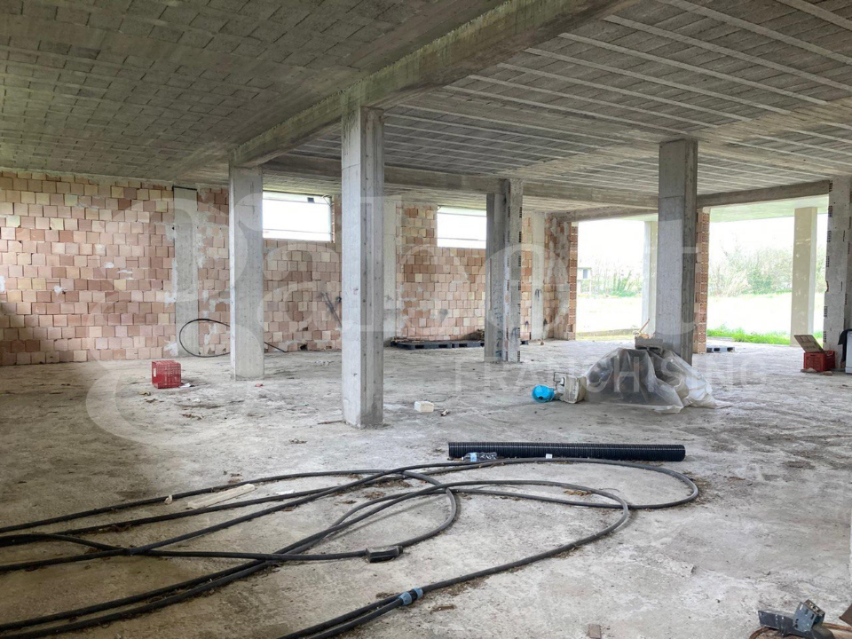 Capannone - Image 24