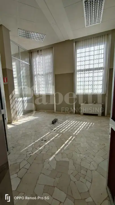 Edificio Direzionale - Image 4