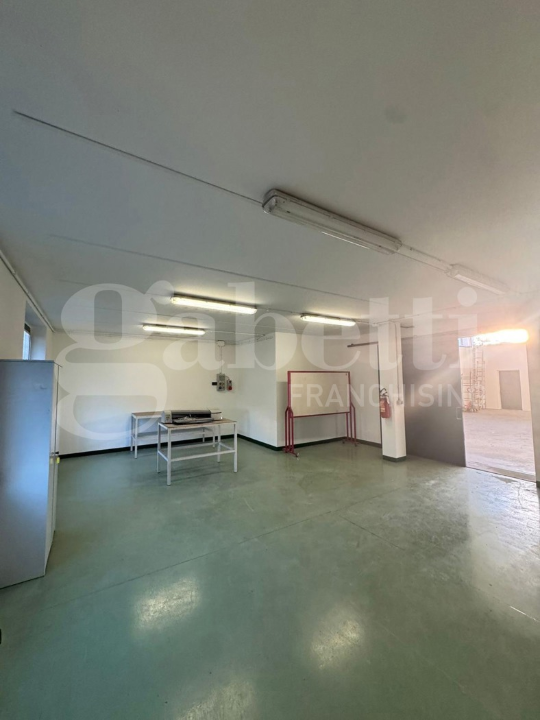 Capannone - Image 11