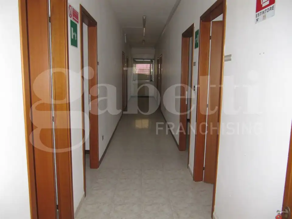 Capannone - Image 21