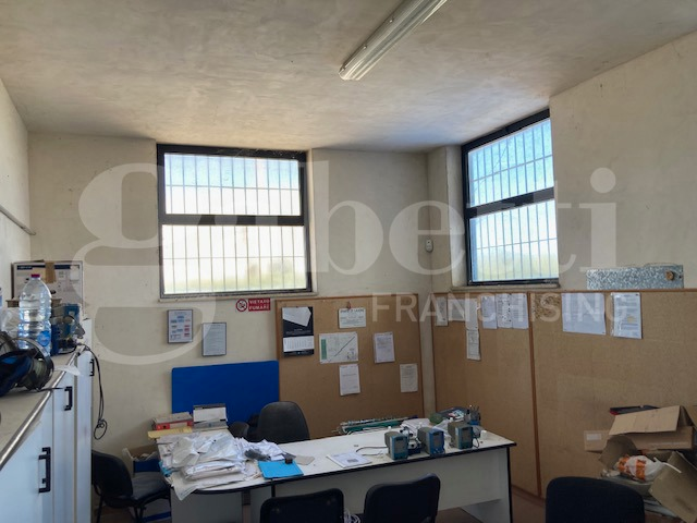 Capannone - Image 15