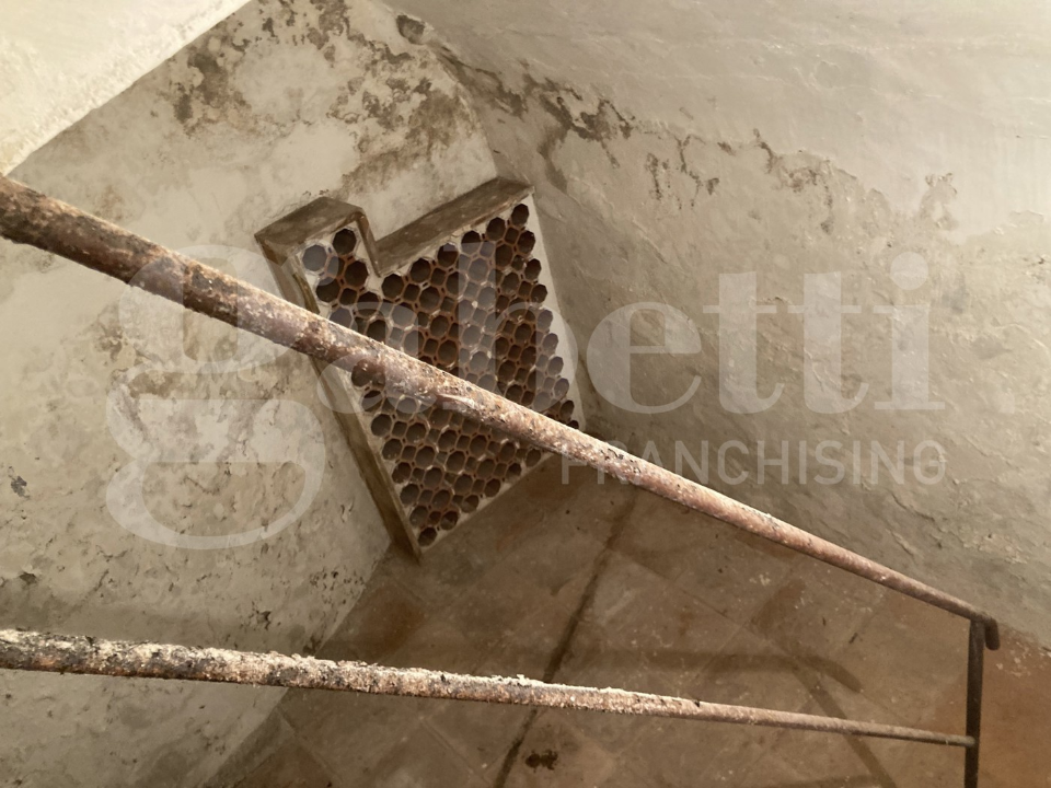 Magazzino - Image 12