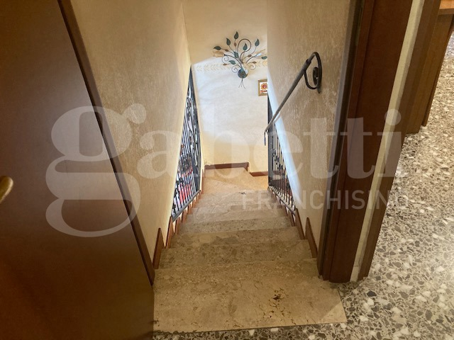 Villa - Image 35