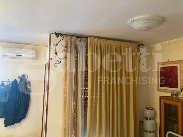 Villa - Image 13