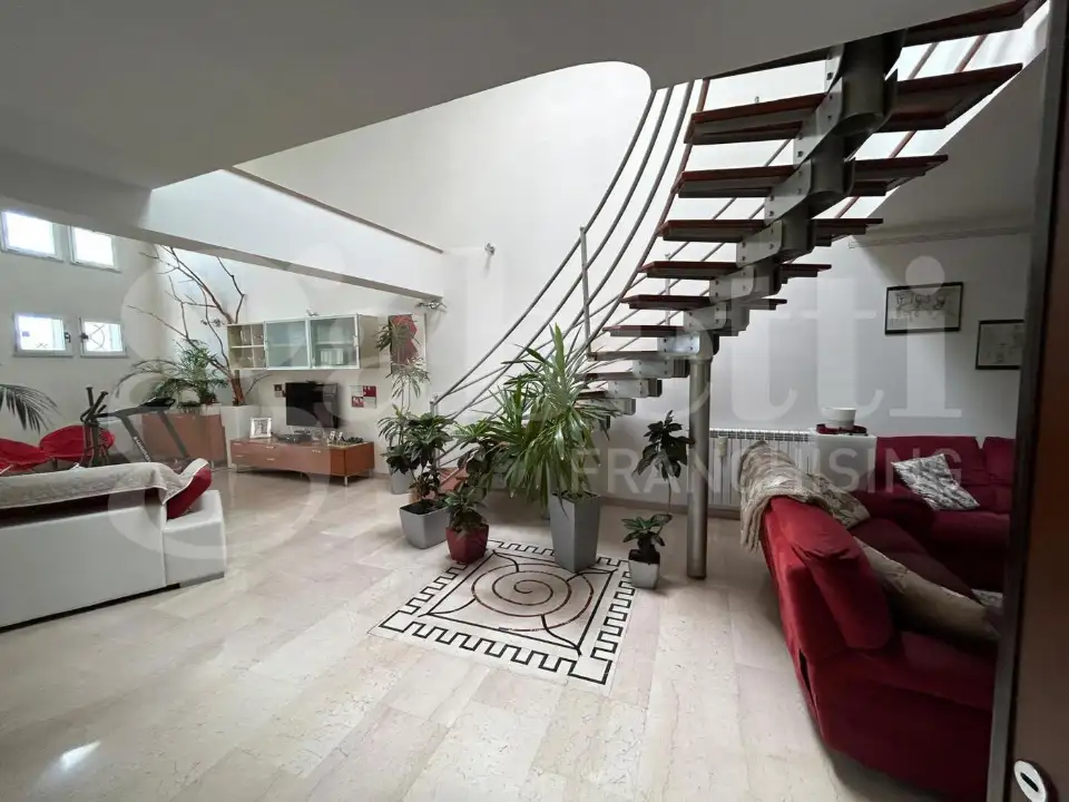 Palazzina - Image 13